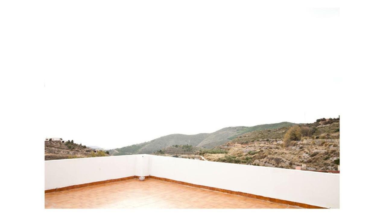 Vivienda Rural El Mirador De Enix Villa Exterior photo